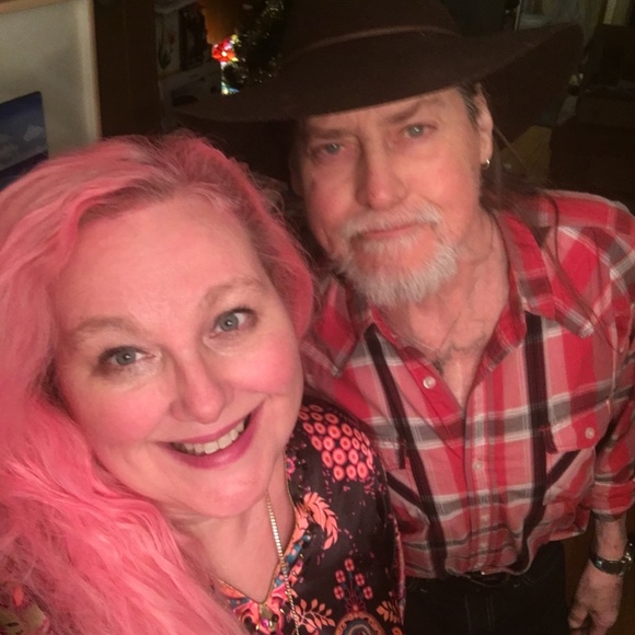 Meet your Posher, Kristen - Picture 6 of 6